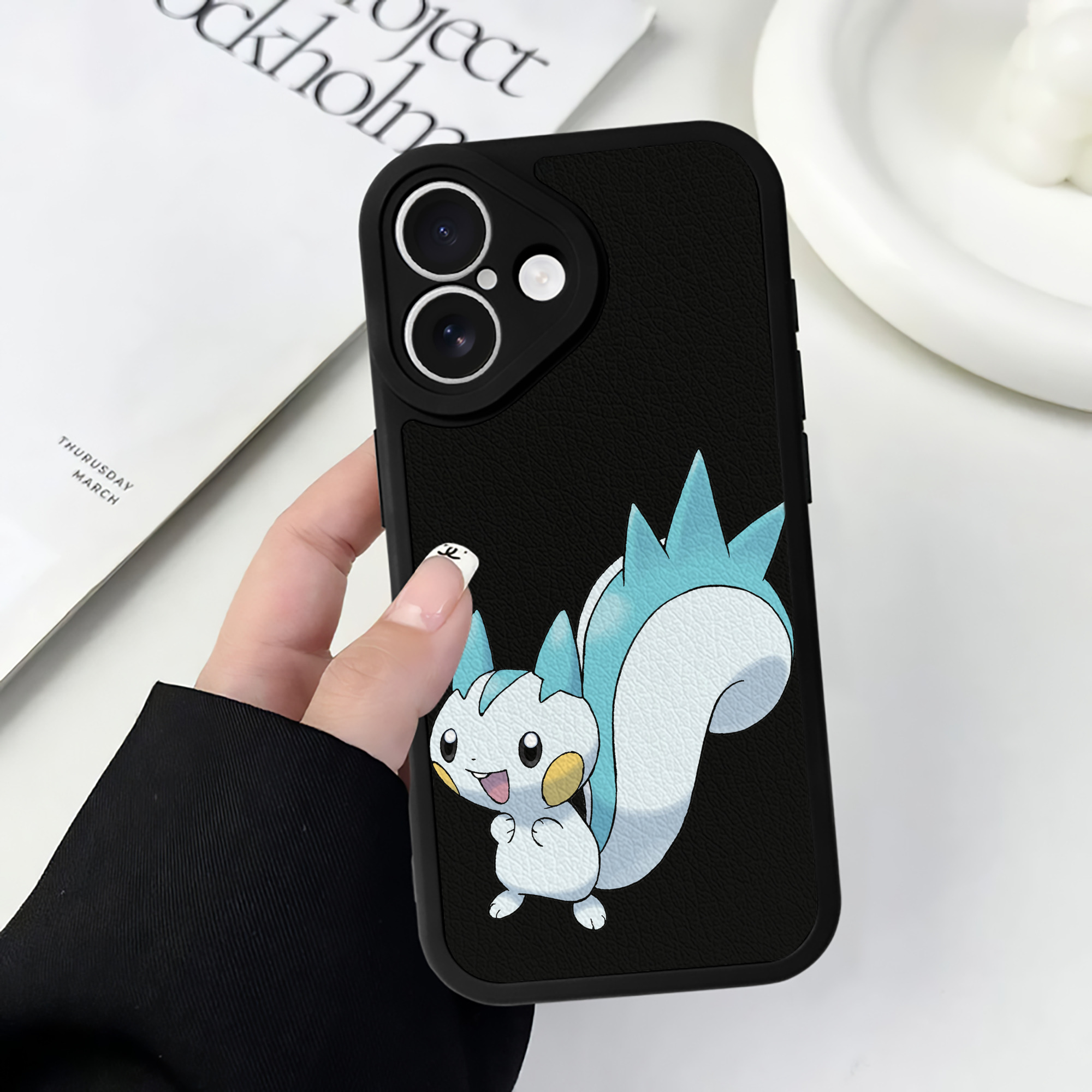 （画像用） ポケットモンスター Pokémon 【iPhone 16シリーズ対応】シリコンスマホケース（レザー調） 材質：シリコン
